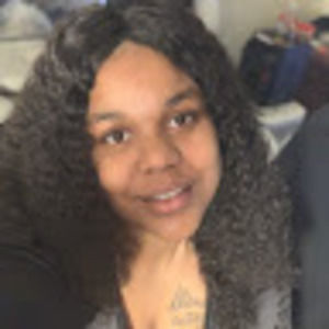 Meet your Posher, Kiangela